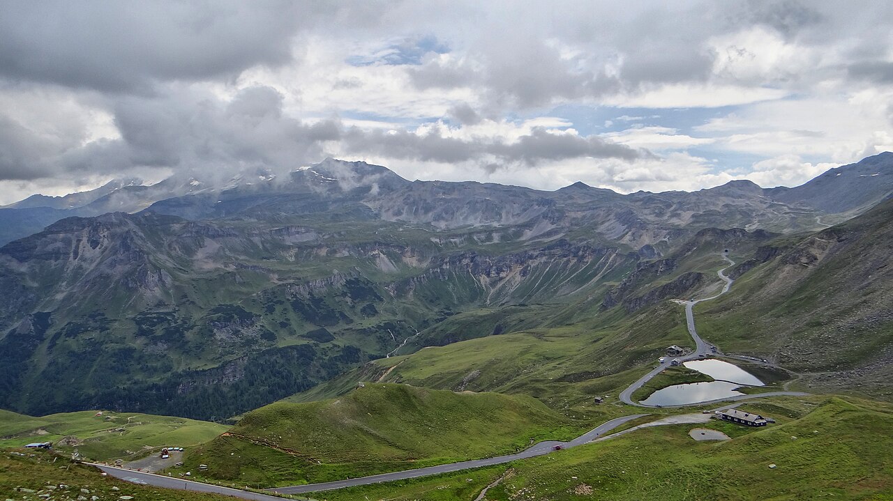 Wide view of a mountain pass road running through an Austrian national park